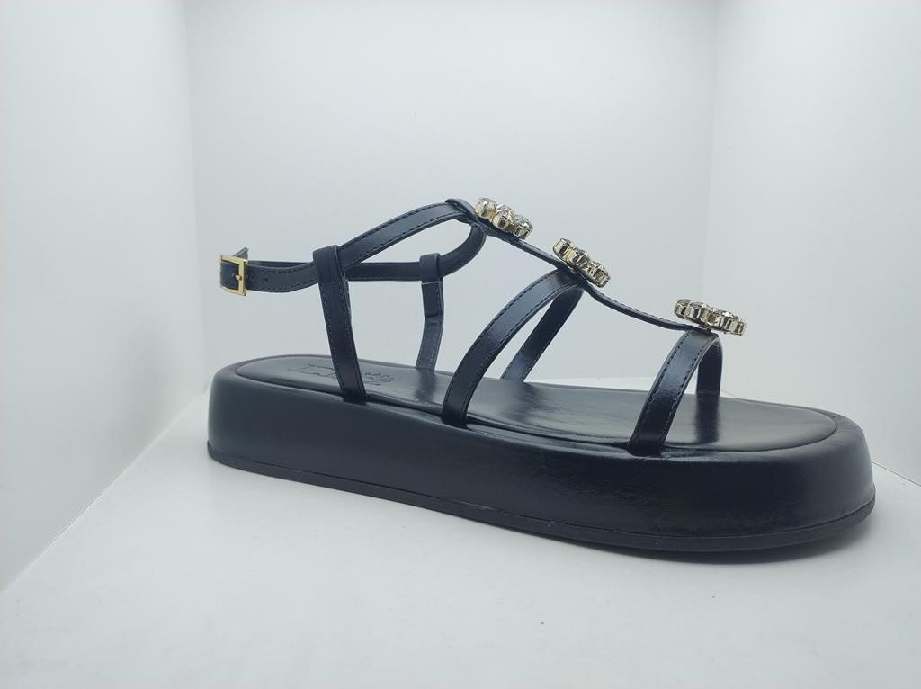 Flat Form - Amora